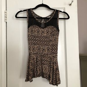 Pattern top